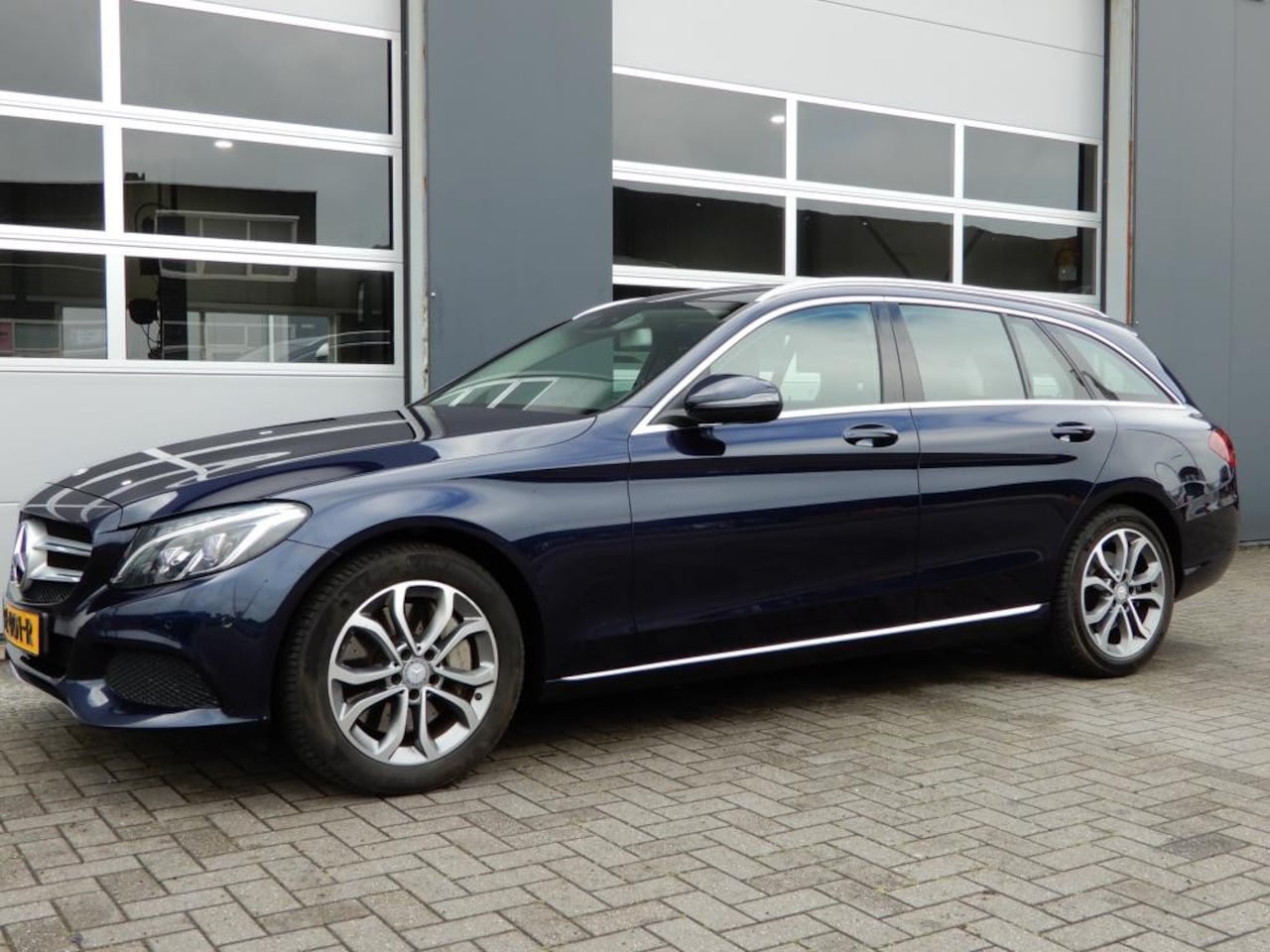 Mercedes-Benz C-klasse Estate - 350 e Lease Edition Navi/Achteruitrijcamera/LED - AutoWereld.nl