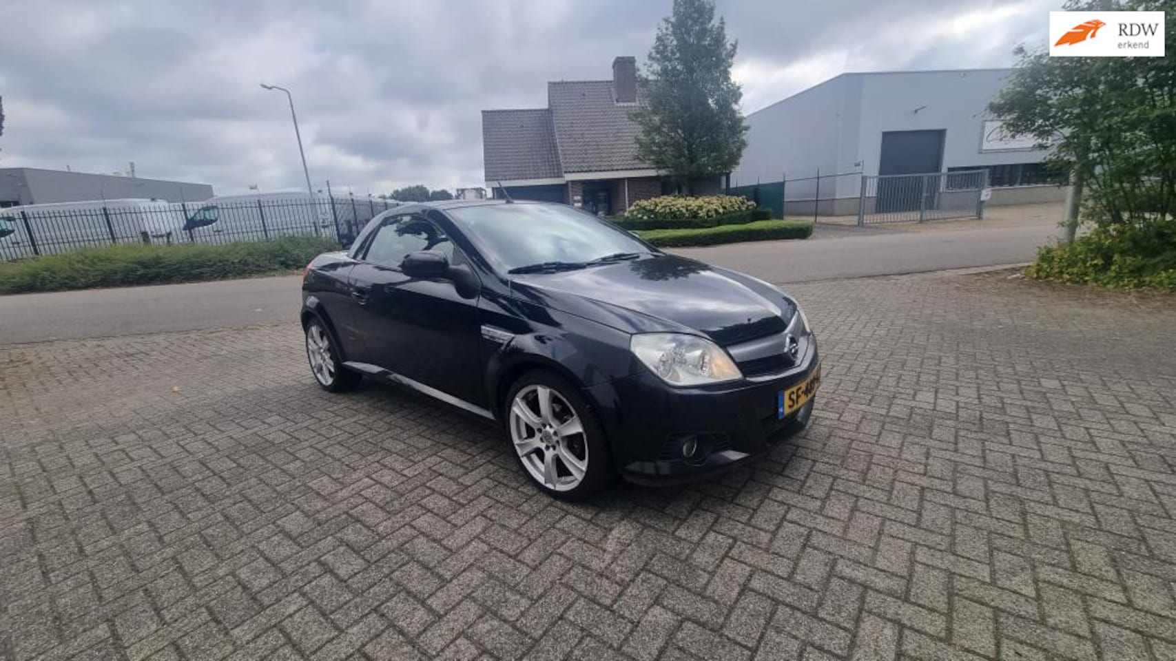 Opel Tigra TwinTop - 1.8-16V Cosmo 1.8-16V Cosmo - AutoWereld.nl
