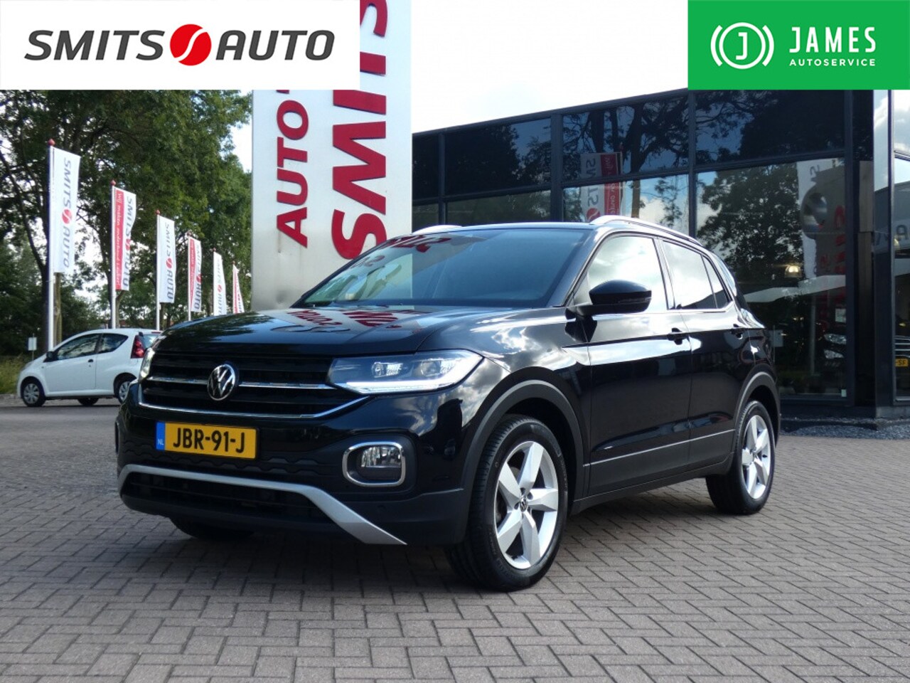 Volkswagen T-Cross - 1.0 TSI Life Business | Automaat | Led | Camera | 1/2 leder - AutoWereld.nl