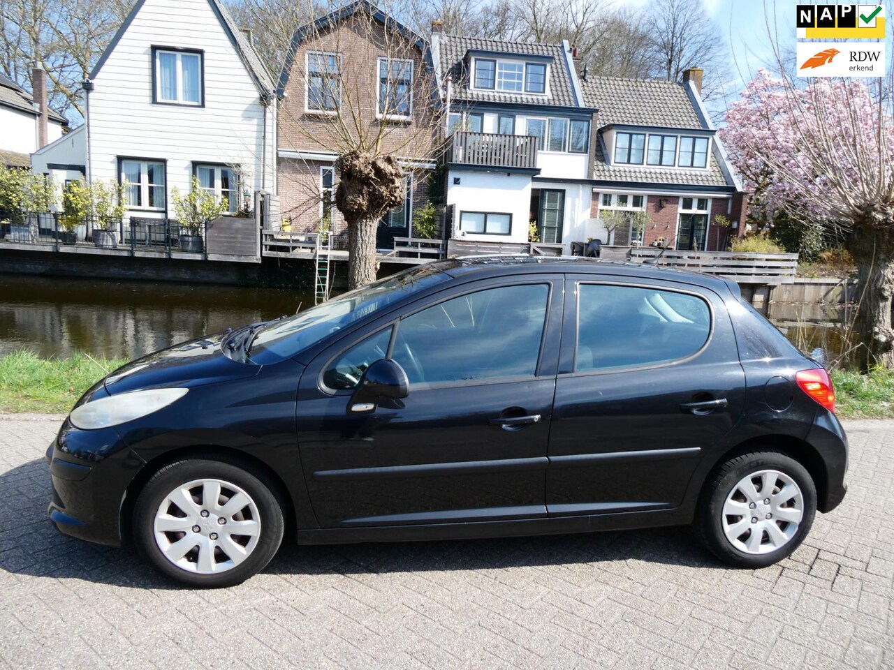 Peugeot 207 - 1.4 VTi 95pk 5-deurs Airco Cruise Zuinig APK 2026 - AutoWereld.nl