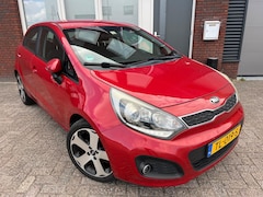 Kia Rio - 1.2 CVVT Super Pack / PDC / 5DRS / Clima / AUX / LM / Stuurverwarming