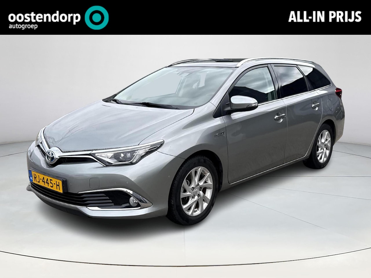 Toyota Auris Touring Sports - 1.8 Hybrid Executive **NAVIGATIE/ KEYLESS/ STOELVERWARMING/ LENDENSTEUN/ GARANTIE** - AutoWereld.nl