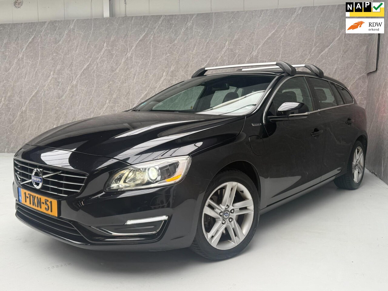 Volvo V60 - 2.4 D6 AWD Plug-In Hybrid Summum / NAP - AutoWereld.nl