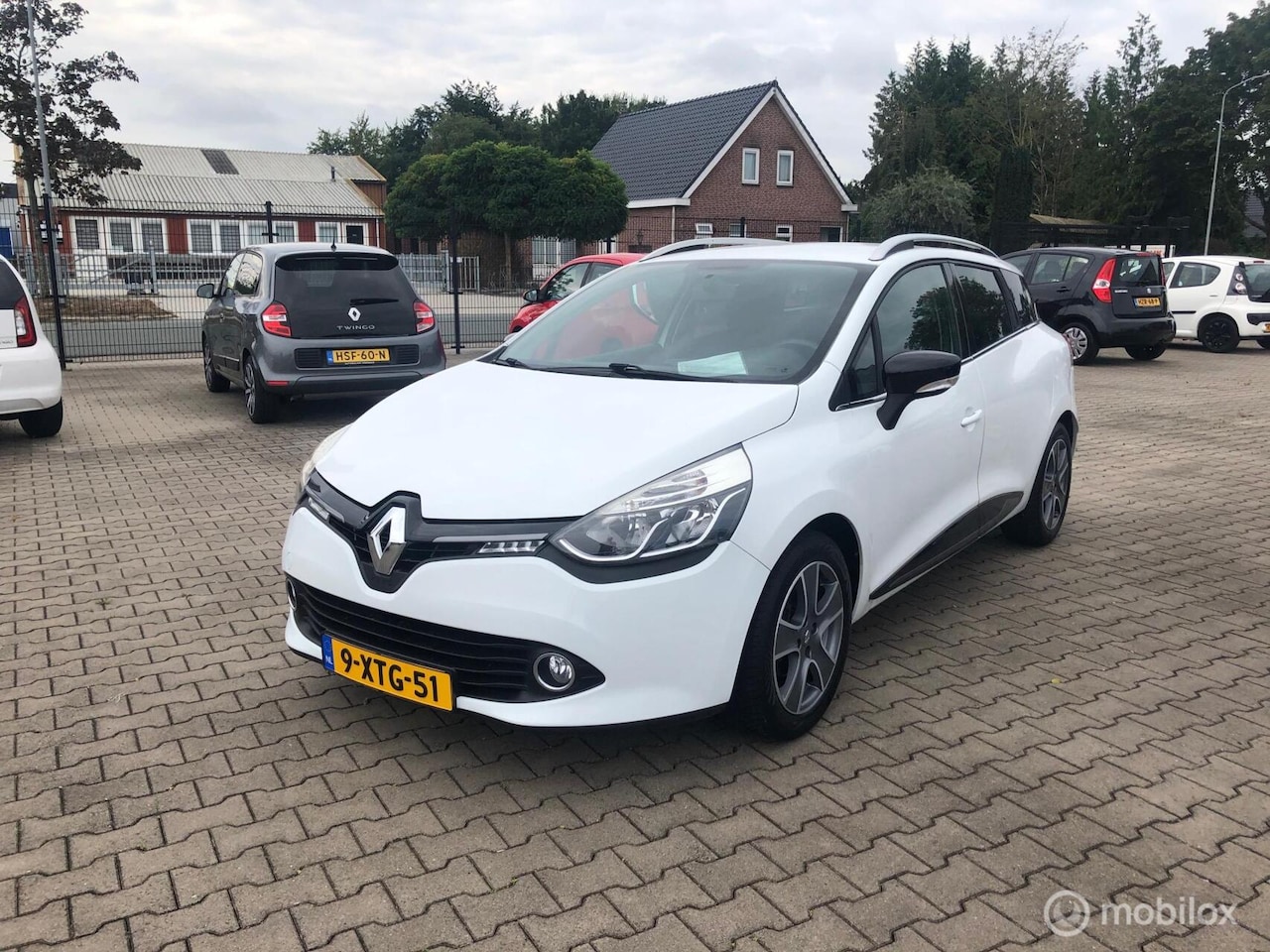 Renault Clio Estate - TCe Night&Day Cruise Airco Navi Ell Pak - AutoWereld.nl