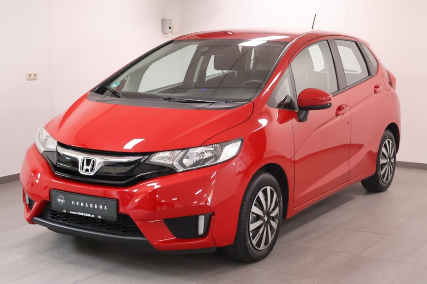 Honda Jazz - 1.3 i-VTEC Trend | Automaat! | All Weather Banden - AutoWereld.nl