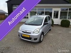 Daihatsu Cuore - AUTOMAAT) 1.0 Trend