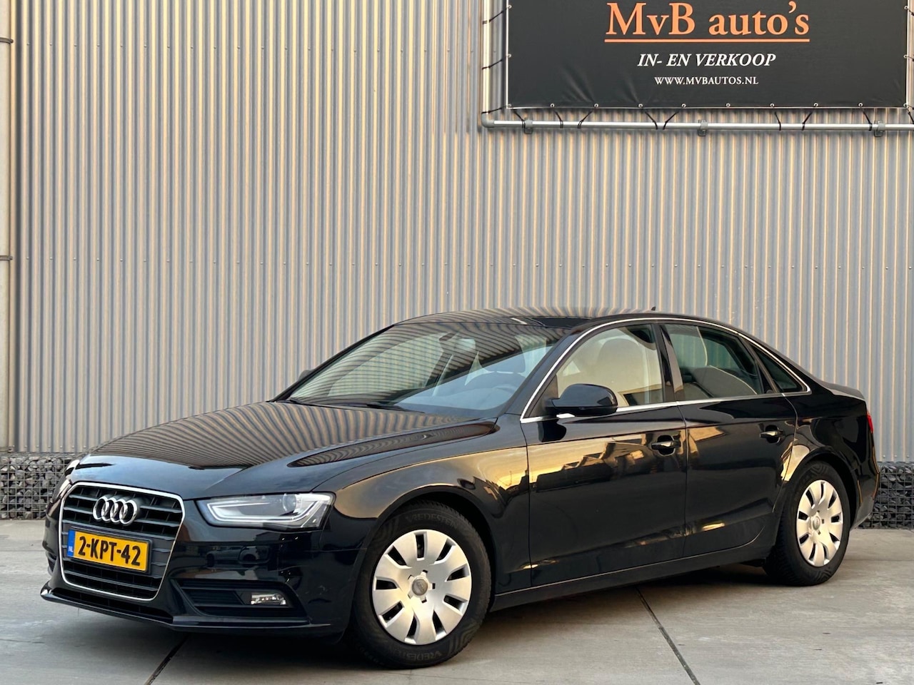 Audi A4 Limousine - 1.8 TFSIe Edition, 2de eigenaar, Climate control, Cruise Control, Trekhaak - AutoWereld.nl