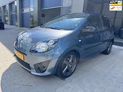 Renault Twingo - 1.2-16V Collection Airco nieuwe motor met 100dznd km nap nieuwstaat