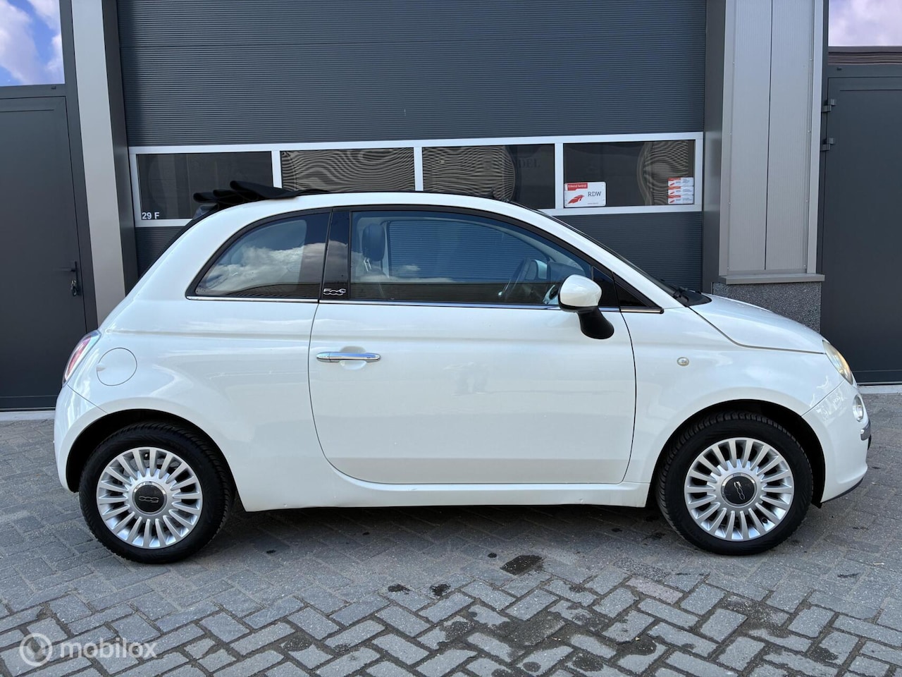 Fiat 500 C - 1.2 LEDER/CABRIO/AIRCO - AutoWereld.nl