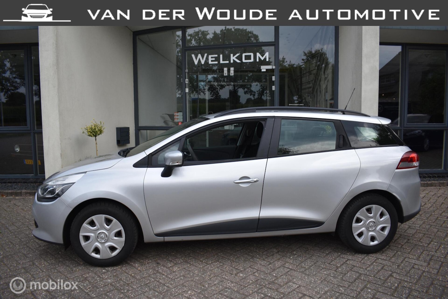 Renault Clio Estate - 0.9 TCe Limited 2016 Airco|Cruise|Navi! - AutoWereld.nl
