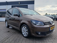 Volkswagen Touran - 1.4 TSI 7-Persoons/Navi/Apk 06-'26