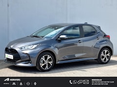 Toyota Yaris - 1.5 Hybrid 115 Teamplayer Dynamic Automaat / tot 10 jaar Garantie / Nieuw / Navigatie via