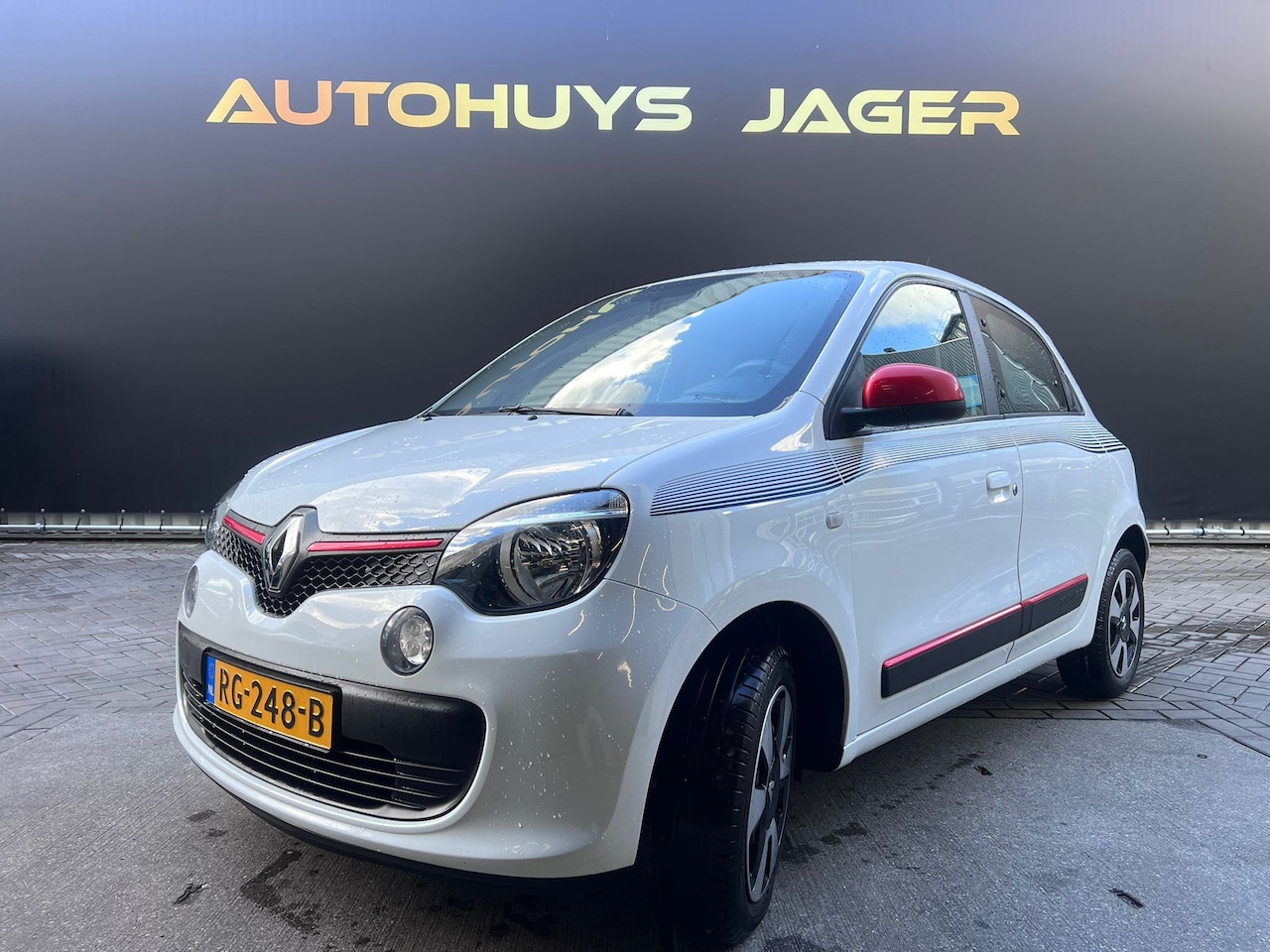Renault Twingo - 1.0 SCe Collection|NL|Nieuwe banden|Nieuwe APK - AutoWereld.nl