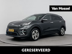 Kia e-Niro - DynamicPlusLine 64 kWh | Panoramadak | Winterpack | Adaptieve Cruise Control | Lane Assist
