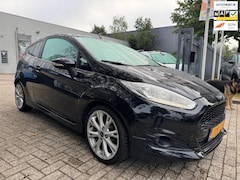 Ford Fiesta - 1.0 ecoboost 125 pk ST-Line 92.590 km , nwe apk, nwe distributieriem, airco, elec pakket,