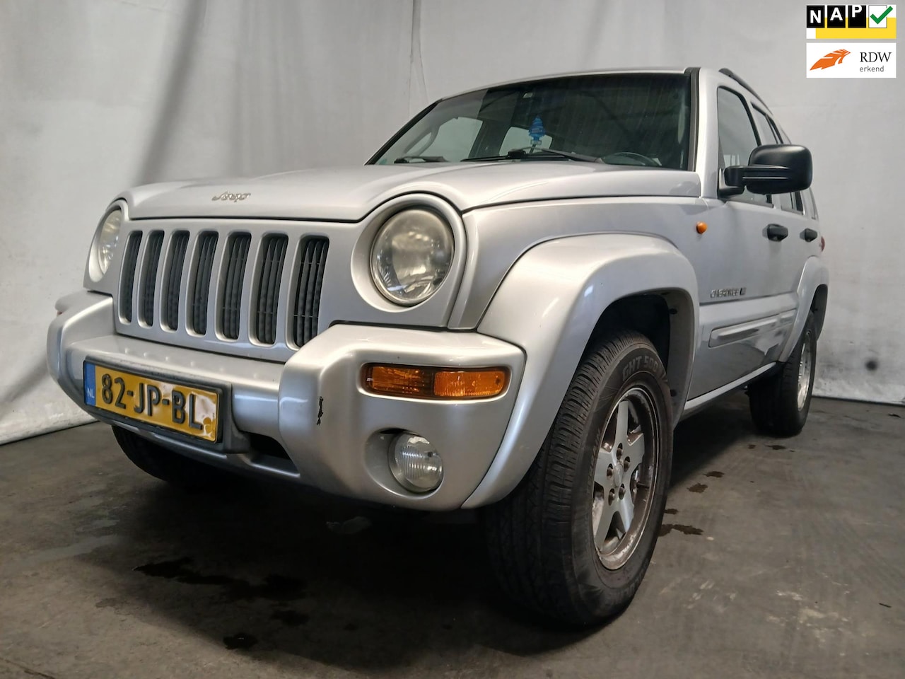 Jeep Cherokee - 3.7i V6 Sport Plus - Leder - Motor niet 100% - Schade - AutoWereld.nl