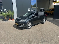 Toyota RAV4 - 2.2 D-4D Dynamic van
