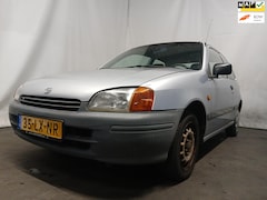 Toyota Starlet - 1.3-16V - Display - Schade