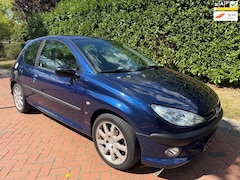 Peugeot 206 - 2.0-16V GTI, zeer goed rijdend, lederen bekleding