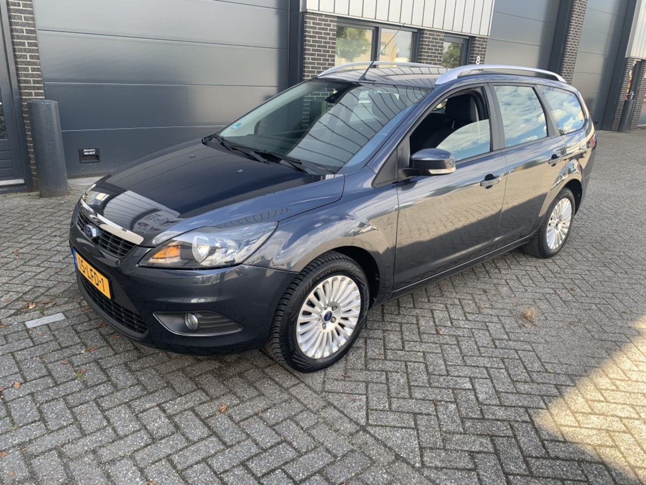 Ford Focus Wagon - 1.8 Limited 1.8 Limited - AutoWereld.nl