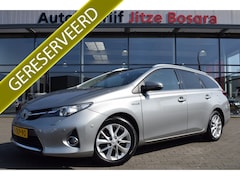 Toyota Auris Touring Sports - 1.8 Hybrid Lease+ Panoramadak | ECC | Full Map Navi | Bi-Xenon | Keyless | Camera