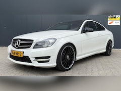 Mercedes-Benz C-klasse Coupé - 180 AMG-Line Airco Cruise Pano Leder Navi Automaat NAP