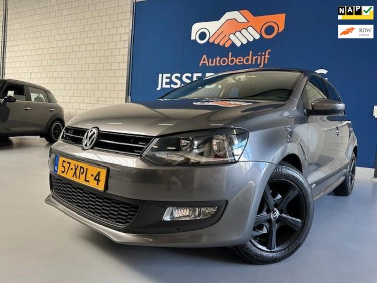 Volkswagen Polo - 1.2 TSI BlueMotion Comfort Edition 1.2 TSI BlueMotion Comfort Edition,bj.2012,5 deurs,donkergrijs,airco,NAP met 299.073 km. A - AutoWereld.nl