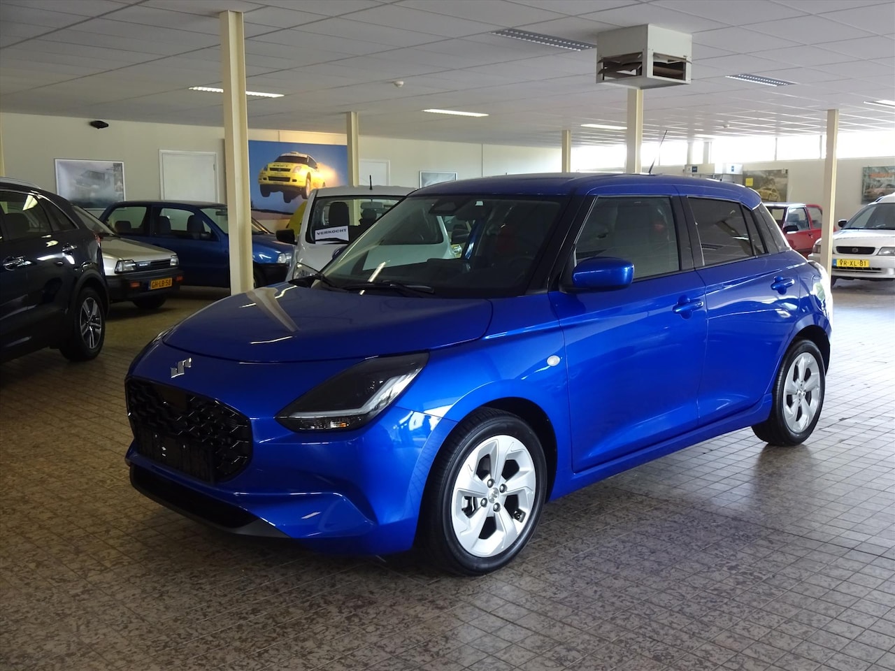 Suzuki Swift - 1.2 Select Smart Hybrid CVT Automaat - AutoWereld.nl