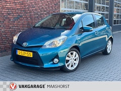 Toyota Yaris - 1.5 Full Hybrid Dynamic AchteruitrijCam./Clima/Airco/Cruise/Trekhaak/Bluetooth/LM-16"