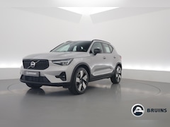 Volvo XC40 - 1.5 T5 Plug-in hybrid Plus Dark Facelift, Trekhaak, 20 inch, H&K Audio, elek. stoelen, ACC