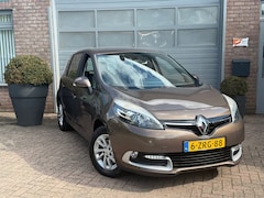 Renault Scénic - 1.2 TCe Expression Comfort access / Stoelverwarming / Trekhaak. Complete auto