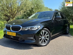 BMW 3-serie Touring - 330e High Exe / Incl. BTW / Automaat / Schuifdak / Navi / Half Leder / Elektrische Achterk