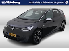 Volkswagen ID.3 - 204pk First Plus 58 kWh / Trekhaak Afneembaar / LED / Camera / Navigatie / 19" LMV