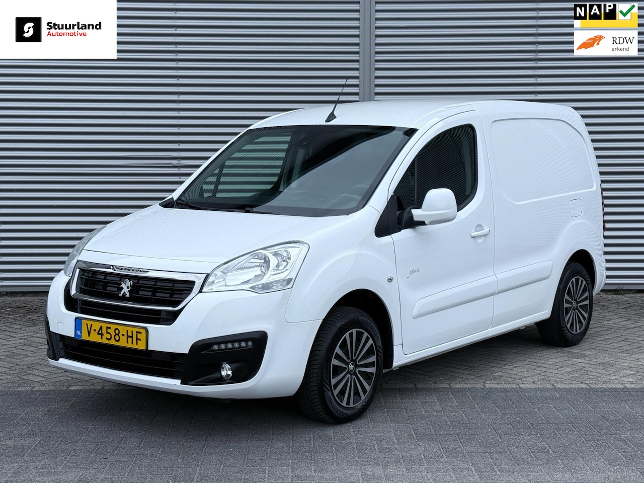 Peugeot Partner - 1.6 BlueHDi 100 L1 Airco/ Navi/ Cruise/ PDC/ Euro 6/ - AutoWereld.nl