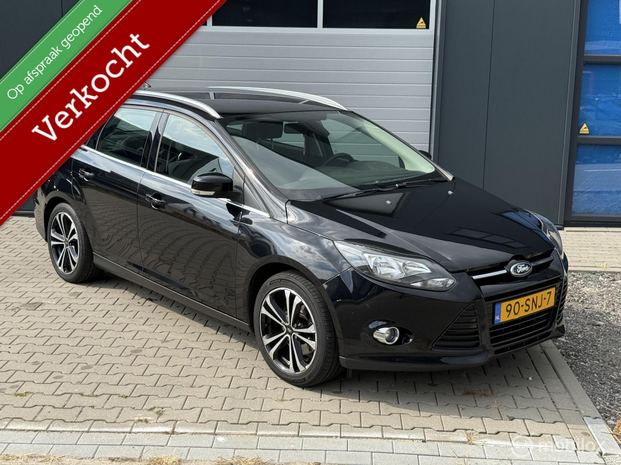 Ford Focus Wagon - 1.6 EcoBoost Titanium| NAP| Keyless - AutoWereld.nl
