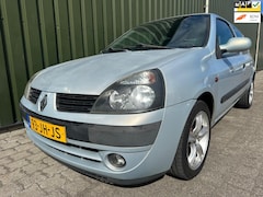 Renault Clio - 1.4-16V Privilège Automaat