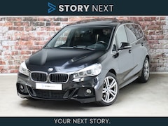 BMW 2-serie Gran Tourer - 220i High Executive M Sport Pakket Automaat 7 persoons / Panoramadak / Leder / Navigatiesy