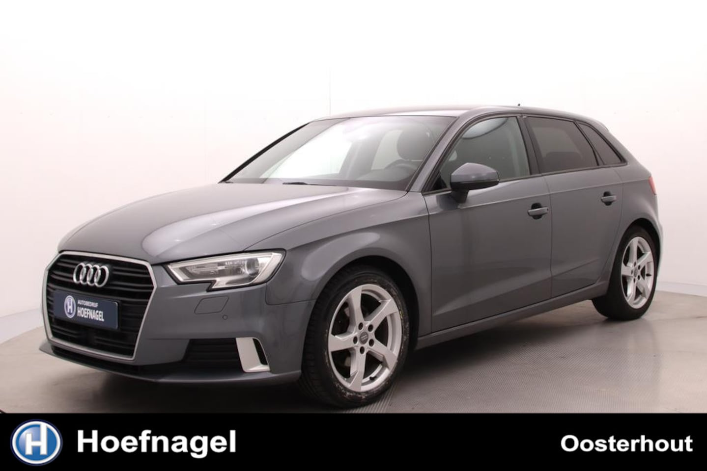 Audi A3 Sportback - 35 TFSI CoD Sport | Automaat | ACC | Carplay | Stoelverwarming | Trekhaak - AutoWereld.nl