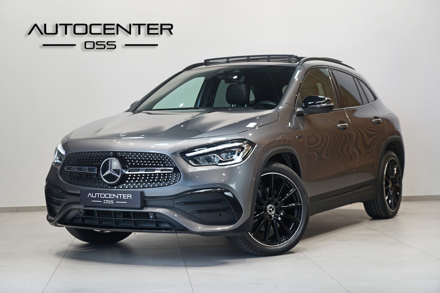 Mercedes-Benz GLA-Klasse - 250 e AMG ✅ PANO ✅ CARBON ✅ NIGHT ✅ CAMERA ✅ SFEER - AutoWereld.nl