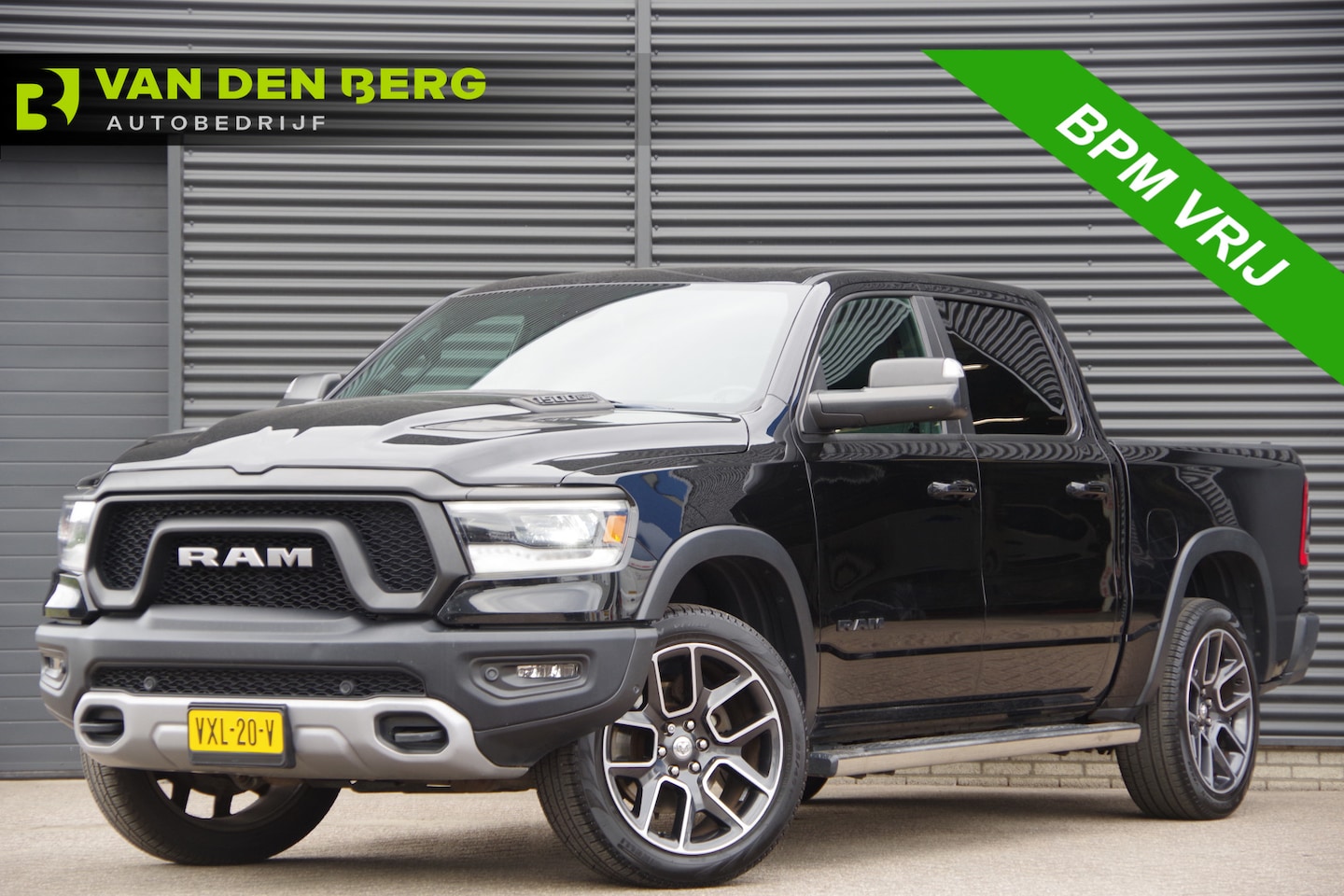 Dodge Ram 1500 - 5.7 V8 4x4 Crew Cab 5'7 REBEL TRX, LUCHTVERING, PANODAK, ELEKTR. STOEL, TREKHAAK, CAMERA, - AutoWereld.nl