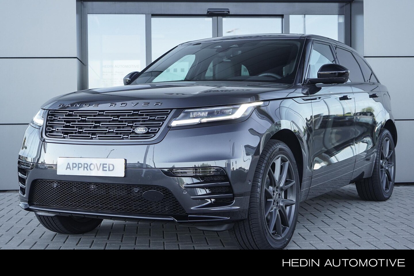Land Rover Range Rover Velar - 2.0 P400e AWD Graphite Edition PHEV - AutoWereld.nl