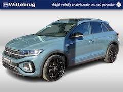Volkswagen T-Roc - 1.5 TSI 150PK DSG R-Line / Panoramadak / Virtual cockpit pro / Black style / IQ Led / Sued