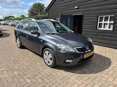 Kia Cee'd Sporty Wagon - 1.6 CVVT X-ecutive