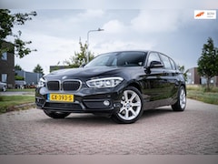 BMW 1-serie - 118i EDE CL Essential Automaat