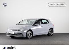 Volkswagen Golf - 1.5 TSI Style 130 PK | Navigatie | Parkeersensoren | Led