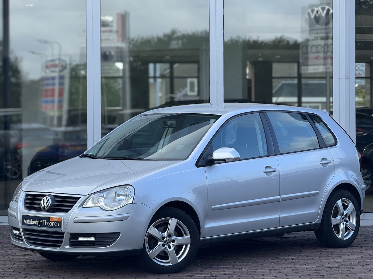 Volkswagen Polo - 1.4-16V Optive | Cruise | Automatische airco - AutoWereld.nl