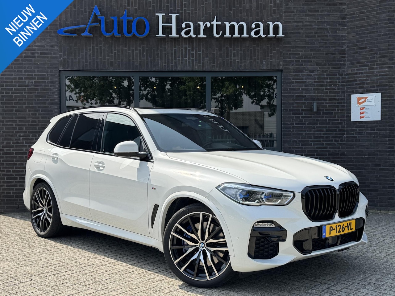 BMW X5 - xDrive45e High Executive M-sport PANO|LASER|M-SEATS|H&K|HUD|360CAM - AutoWereld.nl