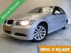 BMW 3-serie - 318i High Executive // AKP // AUTOMAAT // LEER /