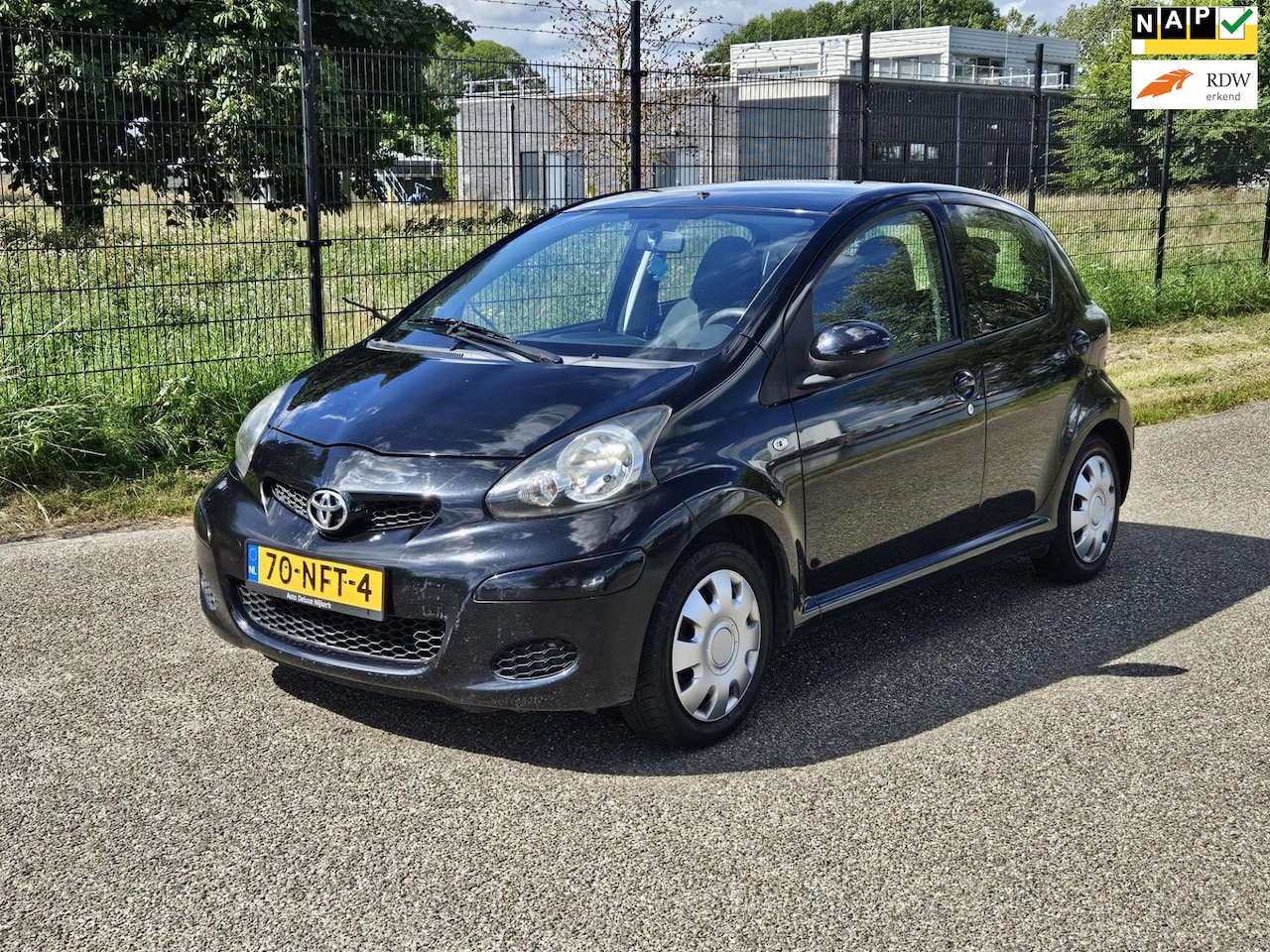 Toyota Aygo - 1.0-12V Comfort Airco / Elektrische ramen / Radio CD - AutoWereld.nl