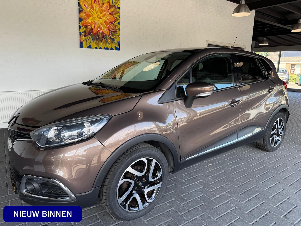 Renault Captur - 0.9 TCe Dynamique lage kilometerstand / trekhaak / licht metalen velgen - AutoWereld.nl